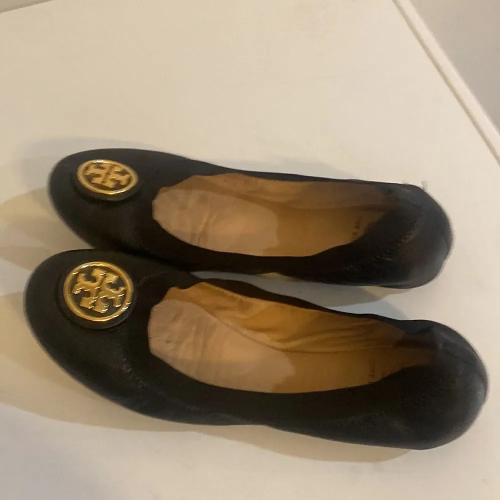 Tory Burch, black, ballerina flats, slip on shoes. Logo shoes